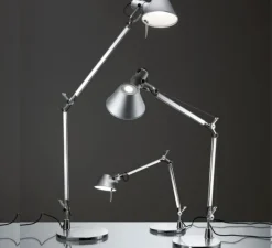Lampe à poser, Tolomeo Table, Aluminium, H129cm, L122cm,3000k, 632lm- Artemide