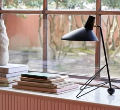 Lampe à poser, Tripod HM9, noir mat, L26cm, H45cm - Andtradition