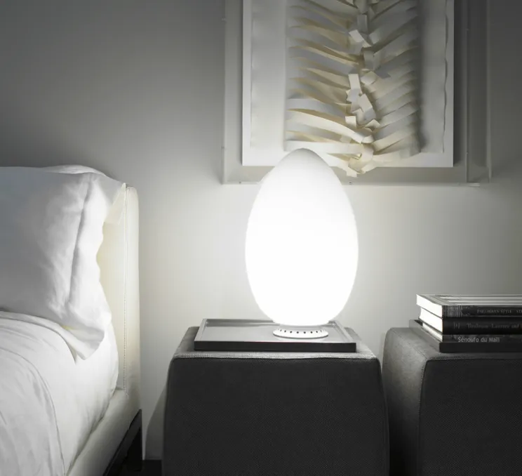 Lampe à poser, Uovo Media, blanc, Ø27cm, H44cm - Fontana Arte
