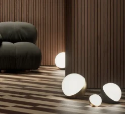 Lampe à poser, VL Studio, laiton brossé, Ø15cm, H14,5cm - Louis Poulsen