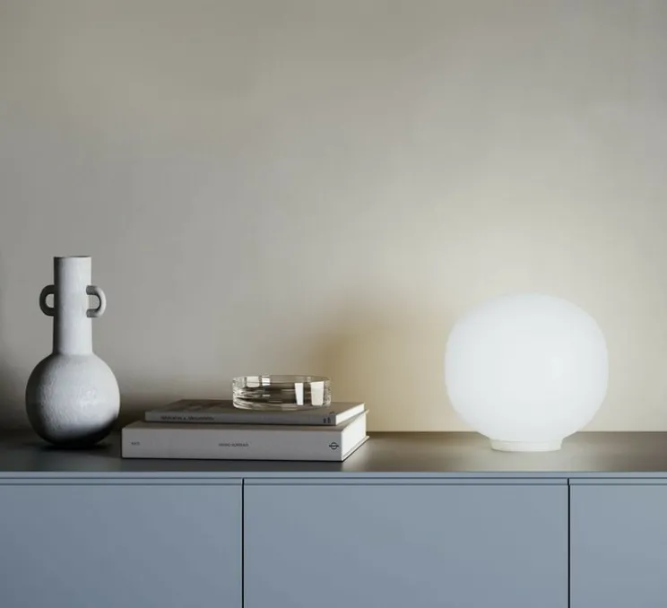 Lampe à poser, Volum 22, blanc brillant, dimmable, Ø22cm, H21cm - Lodes