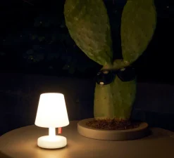 Lampe, Baladeuse, Edison La Surprise, blanc, IP44, LED, dim, 3000K, 60 lm, Ø9,7cm, H15cm - Fatboy