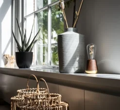 Lampe, Baladeuse, One, noyer, Led, 2200K, 43lm, Ø8,5cm, H19,5cm - Humble