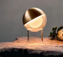 Lampe, Baladeuse, Pila, laiton, LED, dim, 2700K, 30-75-150 lm, Ø13cm, H19,6cm - Frandsen