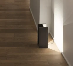 Lampe, "Mais plus que cela je ne peux pas", gris, LED, 2700k, 1000lm, L14cm, H35cm - Nemo Lighting