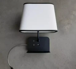 Liseuse murale, Escale version droite du lit, blanc & noir, L25cm, H32cm - DesignHeure