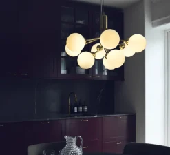 Lustre, Apiales 9, laiton brossé, verre opalin , Ø59,5cm, H39cm - Nuura