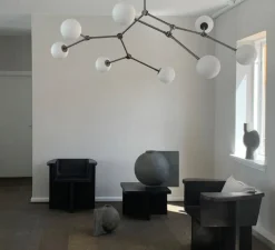 Lustre, Drop Bulp Mini, verre opalin et laiton brun oxydé, L87cm, H71cm - 101 COPENHAGEN