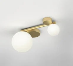 Plafonnier, Line and Globe, laiton, 2700K, L36cm, H8cm - atelier Areti