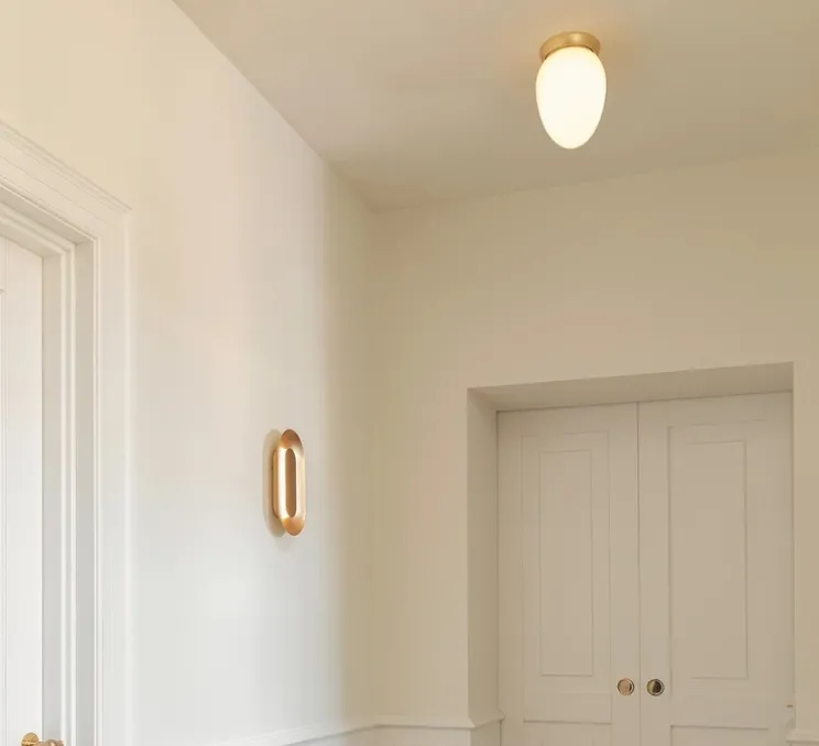 Plafonnier, Rizzatto 171, laiton satiné, opal, IP44, Ø17cm, H24cm - Nuura