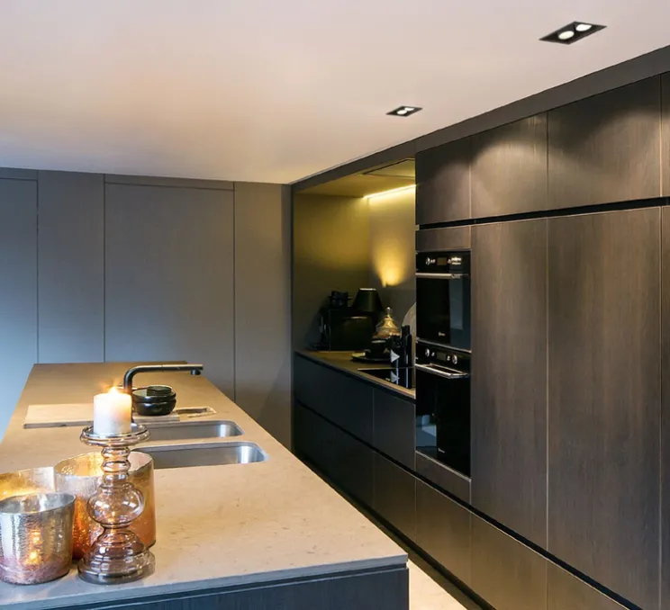 Spot encastrable, SNEAK TRIM 2.0, noir, LED, 2700K, 390/520lm, L15,6cm, H9cm - Wever&Ducré