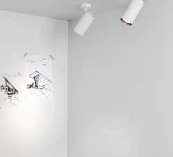 Spot, Fost Surface, blanc, LED, dim, DALI, 42W, 38°, 2700K, 3469 lm, Ø9cm, H18cm - Faro