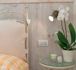 Spot ou applique en saillie, Azali 1521, Cuivre laiton vieilli, L9,5cm, H12cm - Moretti Luce