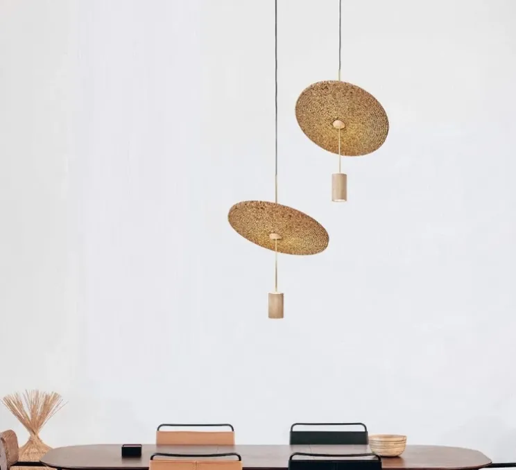 Suspension acoustique, Calma C, laiton, liège clair, LED, 2700K, 665-836 lm, Ø48cm, H60cm - Luxcambra