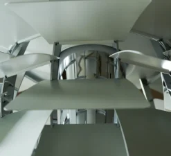 Suspension, Artichoke S, vert poudré, chrome, Ø48cm, H46,5cm - Louis Poulsen