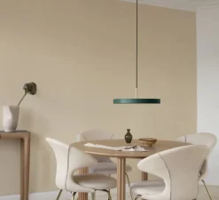 Suspension, Asteria Medium plus, vert forêt et laiton, LED, 2400-2700-3000K, 1600lm, Ø43cm, H14cm - Umage