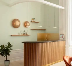 Suspension, Asteria Micro, perle blanc, LED, 3000K, 450 lm, Ø15cm, H5,7cm - Umage