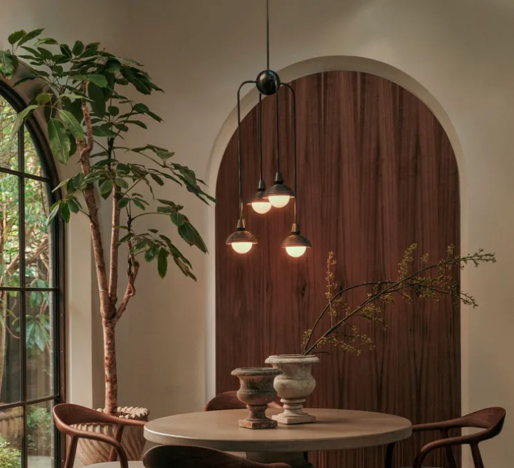 Suspension asymétrique, Quadruple, Eos, bronze foncé, Ø15,7cm, H90cm - Bert franck