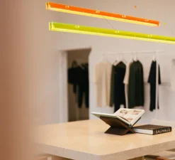 Suspension, Bridge 110, Vert toxique, LED, dim, 2700K, 1492 lm, L110cm, H5,1cm - Tonone