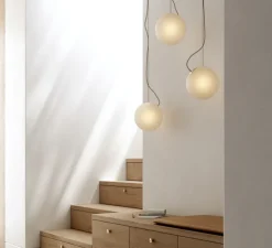 Suspension, Bright Ripple, blanc, câble noir Ø20cm, H20cm - Nordic Tales