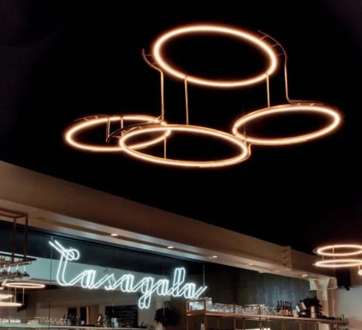 Suspension, Broche L, laiton, LED, 2700k, 10000 lm, L180cm, H36cm - DCW éditions Paris