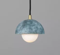 Suspension, Ferox, bleu terre, laiton satiné, Ø14cm, H15cm - Mullan Lighting