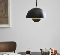 Suspension, FlowerPot, VP1, noir mat, H16cm, Ø23cm - Andtradition