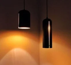 Suspension, Gap, tall, noir, intérieur laiton, LED, Ø10cm, H30cm - Woud