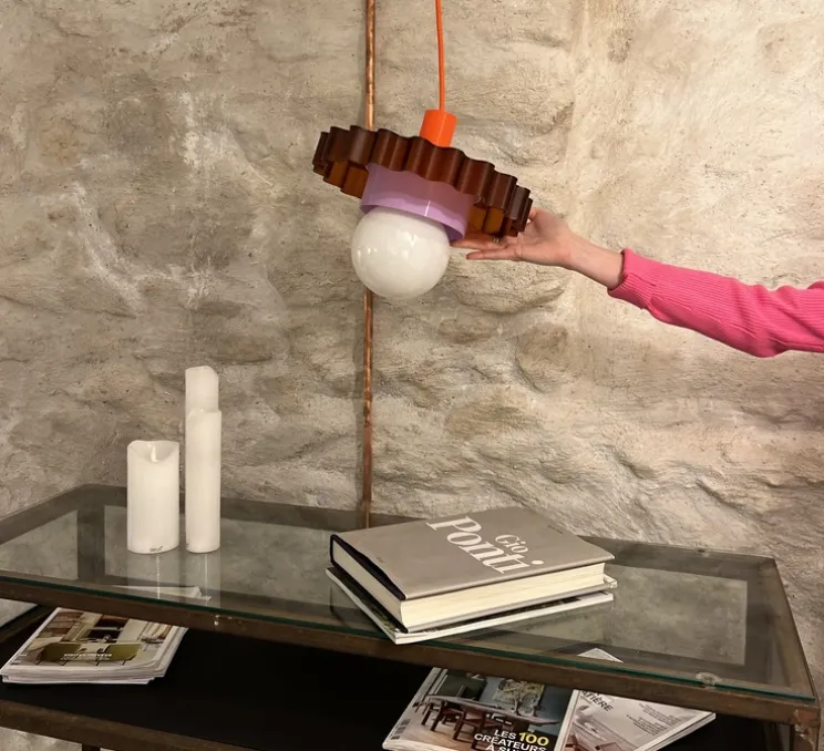 Suspension, Gigi n°3, câble orange, blanc, violet, Ø28cm, H14,5cm - Warren & Laetitia pour Nedgis