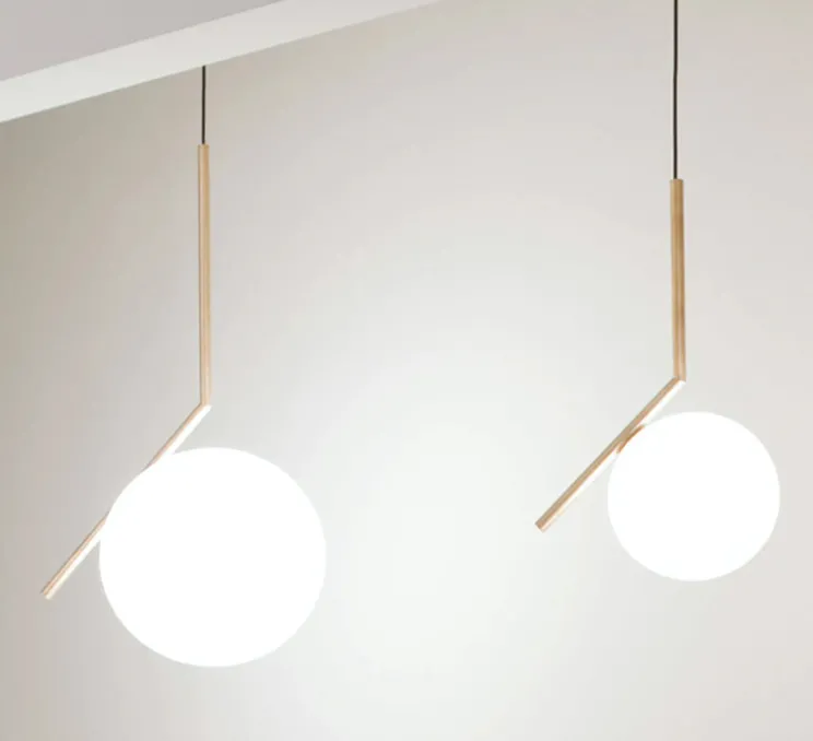 Suspension, IC Lights S2, opalin et laiton brossé, Ø30cm, H70,2cm - Flos