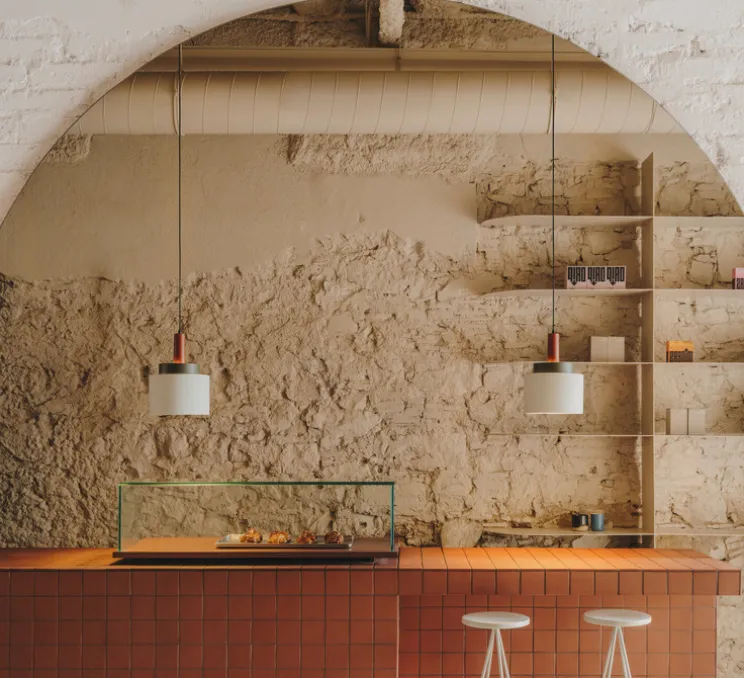 Suspension, Keops L, blanc gris, gris brun, rouge brique, Ø30cm, H39,5cm - LEDS C4