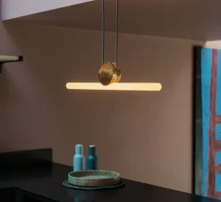 Suspension, Kilter, laiton, IP44, LED, 2700K, 375 lm, L64cm, H12,2cm - Tala