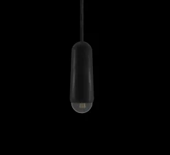 Suspension, Luce Small Long, chêne massif teinté noir, 2800K, 400lm, H19cm, Ø6cm - Hartô