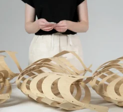 Suspension, Maru, large, version en kit, bambou naturel, Ø140cm, H25cm - David Trubridge