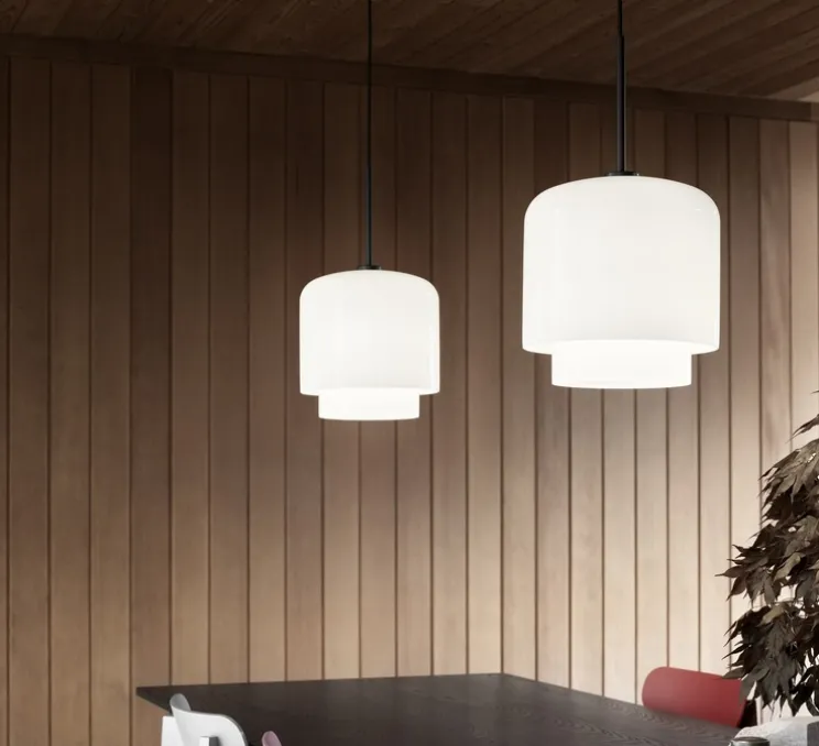 Suspension, Megumi 18, noir et verre opalin, Ø18cm, H32cm - Please Wait to be Seated