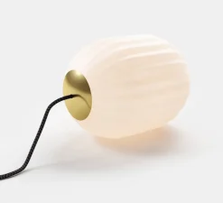 Suspension, Modeco Plus, blanc avec cable noir, Ø20cm, H29cm - Nordic Tales