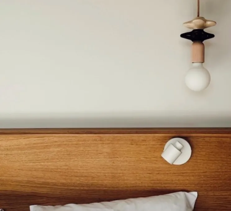 Suspension, Mona II, beige, avec 1 fleur beige et 1 fleur brune, Ø10cm, H22cm - Carré Coco