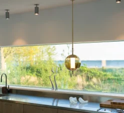 Suspension, Monroe 1, laiton brossé, verre marron, LED, dim, 2700K, Ø30cm, H150cm - Rubn