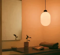 Suspension monte et baisse, Sun, noir mat, LED, dim, 2700K, 815 lm, Ø17,6cm, H28,5cm - GRAU