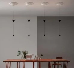 Suspension, Moonbloom 2B, blanc & noir, rosace 40cm, LED, dim, 3000k, 2728 lm, Ø11cm, H107cm - Karman