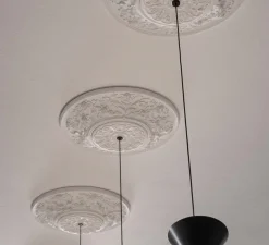 Suspension, Moonbloom 2B, blanc & noir, rosace 40cm, LED, dim, 3000k, 2728 lm, Ø11cm, H107cm - Karman