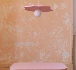 Suspension, Nenuphar moyen, peinture laquée rose, Ø50cm, H1,5cm - Little Anana