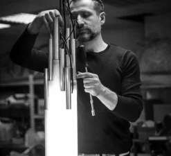 Suspension, ORG P H 1300, blanc, or, 2700K, 1800lm, L130cm, H7,7cm - DCW éditions Paris