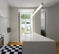 Suspension ou plafonnier, Tubo 70, transparent, IP67, LED, 2700K, 990 lm, Ø7cm, L63cm - O/M Light