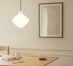 Suspension, Repose 260, blanc & noir, Ø26cm, H25,2cm - lyfa