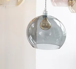 Suspension, Rowan, gris fumée, Ø28cm - Ebb and Flow