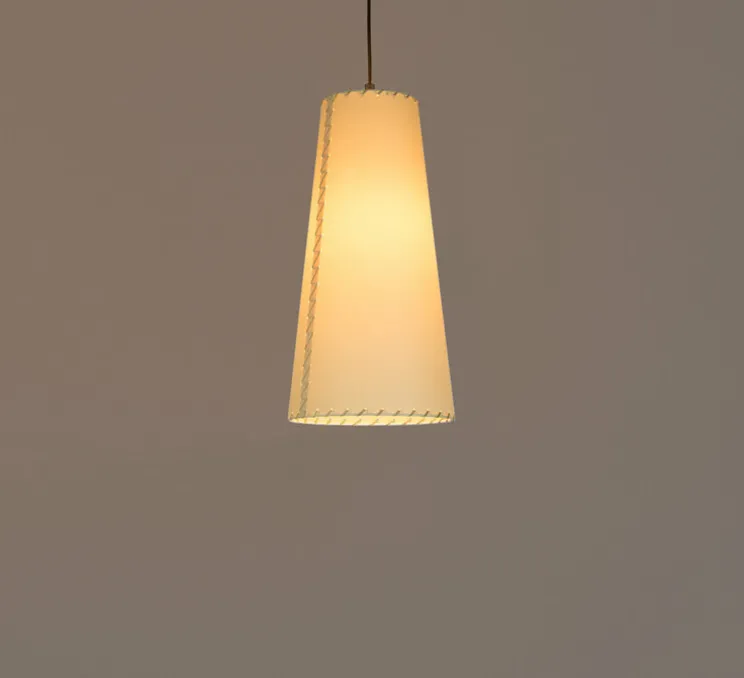 Suspension, Sisisi conicas largas MT2, blanc, rosace blanche, câble noir, Ø20cm, H40cm - Santa & Cole