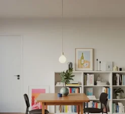 Suspension, série porcelaine, blanc, câble textile blanc optique brillant, Ø4,5cm, H6cm - Creative Cables