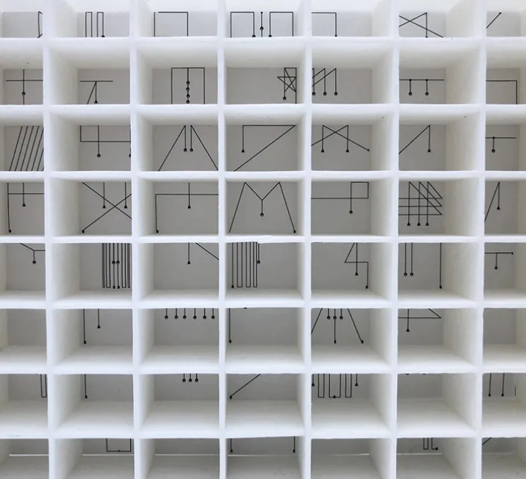 Suspension, String Light (cone, 12m, rosace), noir, LED, 2700K, 1033lm, Ø19cm, H16cm - Flos