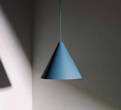 Suspension, String Light, (cone, 12m, alimentation sol), bleu, LED, dim, 2700K, 1033 lm, Ø19cm, H16cm - Flos